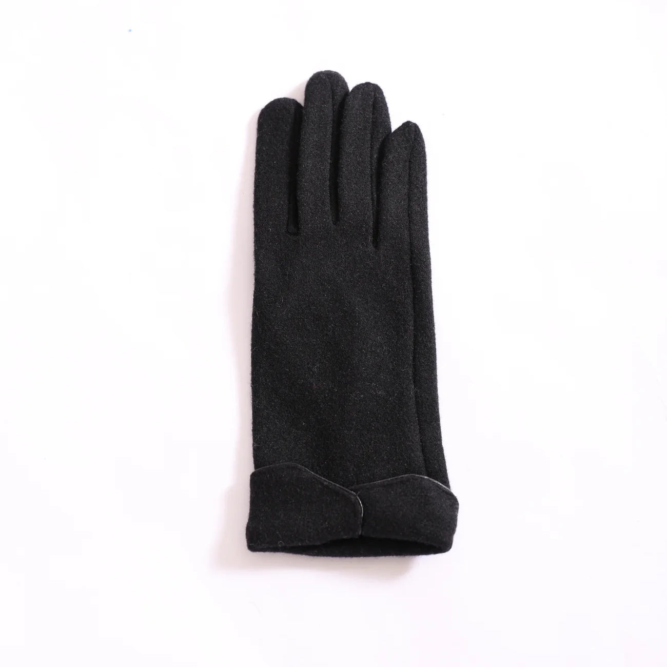 Evette Glove